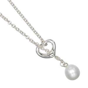 TIFFANY Authentic Silver Pearl Heart Necklace